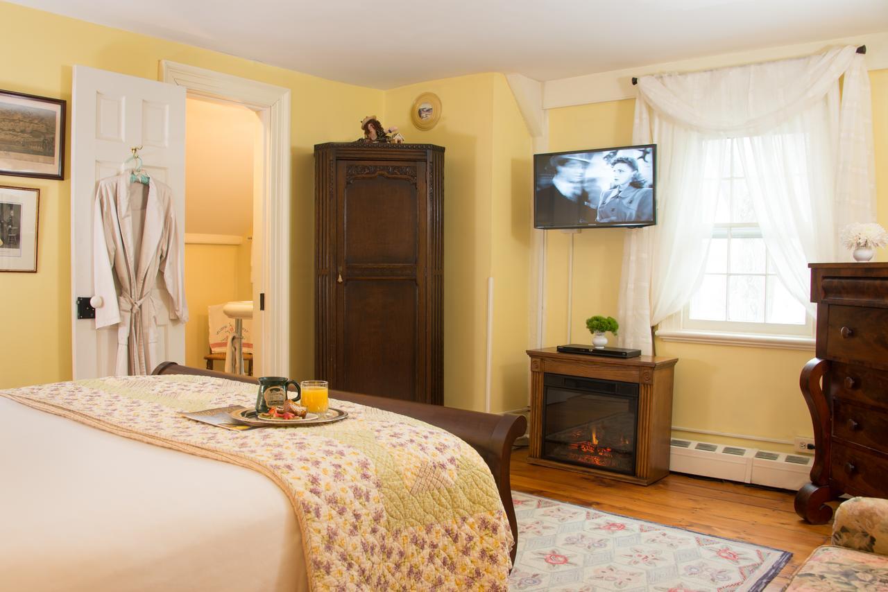 Caldwell House Bed And Breakfast Salisbury Mills Buitenkant foto