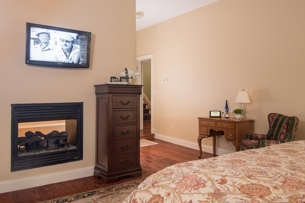 Caldwell House Bed And Breakfast Salisbury Mills Buitenkant foto